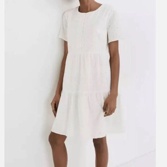 Madewell Embroidered Eyelet Button-Front Tiered Mini Dress size XXS - Picture 1 of 7